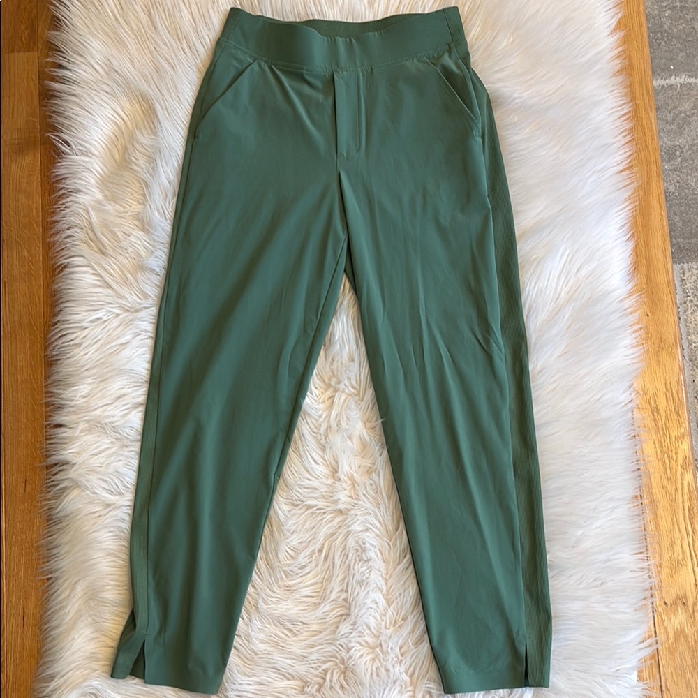 Women's Green Pants